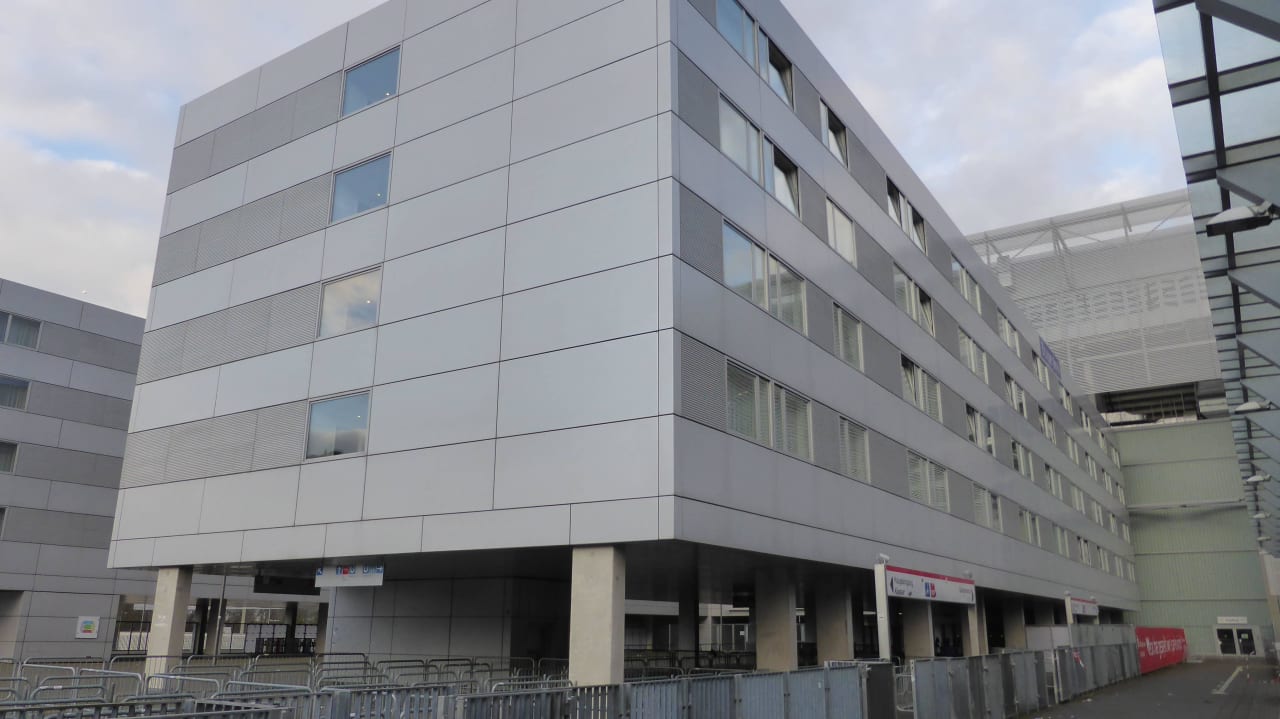 Hotel von außen Hotel Tulip Inn Düsseldorf Arena