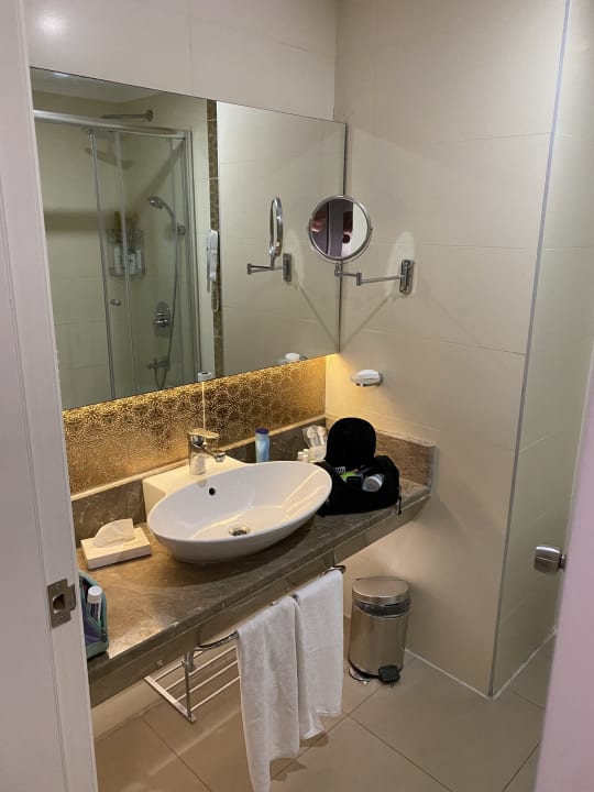 Zimmer Kirman Belazur Resort & Spa