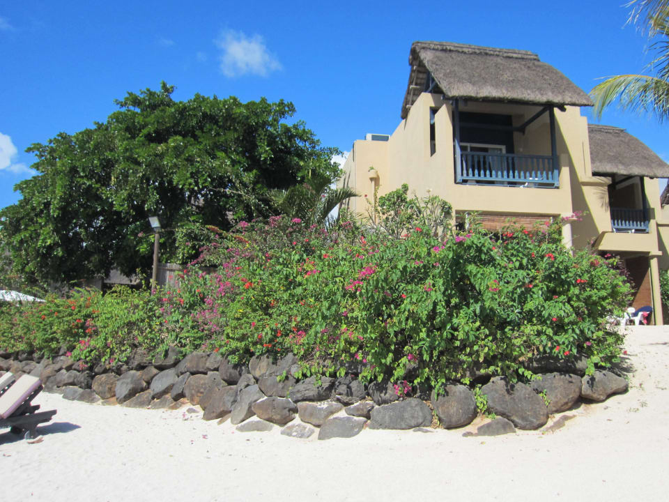 Hotelanlage vom Strand aus gesehen Veranda Pointe aux Biches Hotel