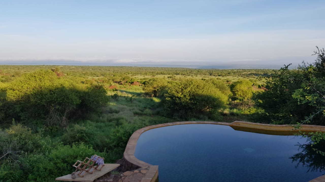 Pool Satao Elerai Camp