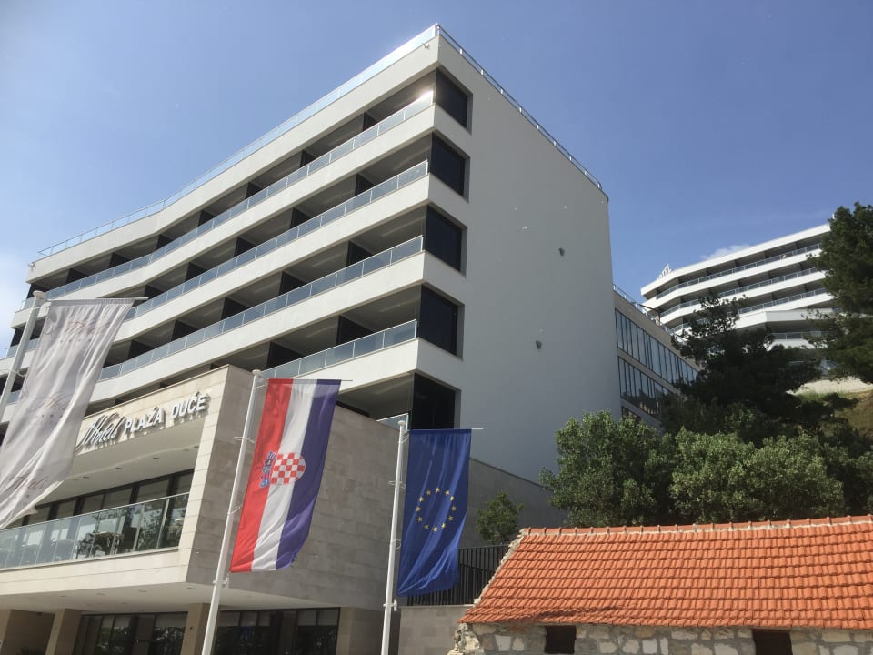 Außenansicht Hotel Plaza Duce