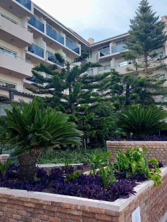 Gartenanlage Seaden Corolla Hotel