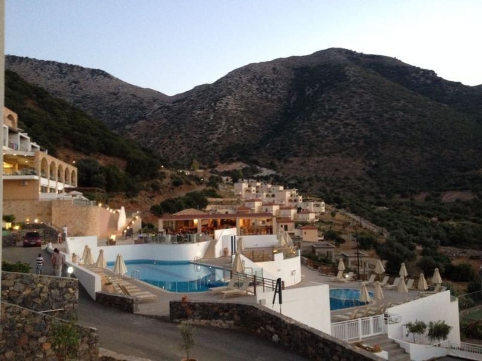 Blick auf die Anlage Filion Suites Resort & Spa