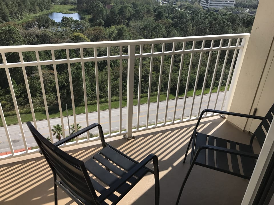 Zimmer The Point Hotel & Suites