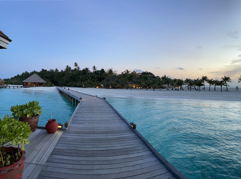 Außenansicht Meeru Maldives Resort Island