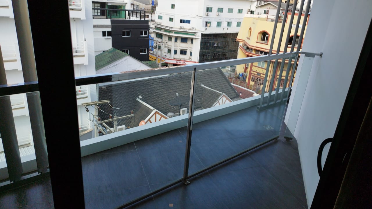 Zimmer Blackwoods Hotel Pattaya