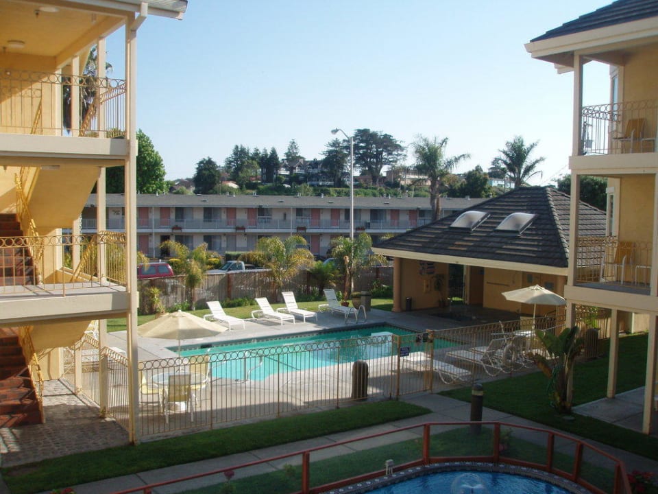 Der Pool Hotel Solares