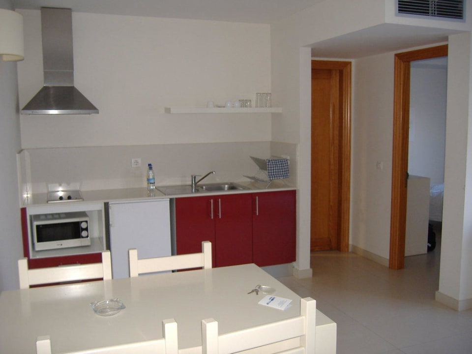 Küchenzeile im Wohnzimmer Aparthotel Costa Mar