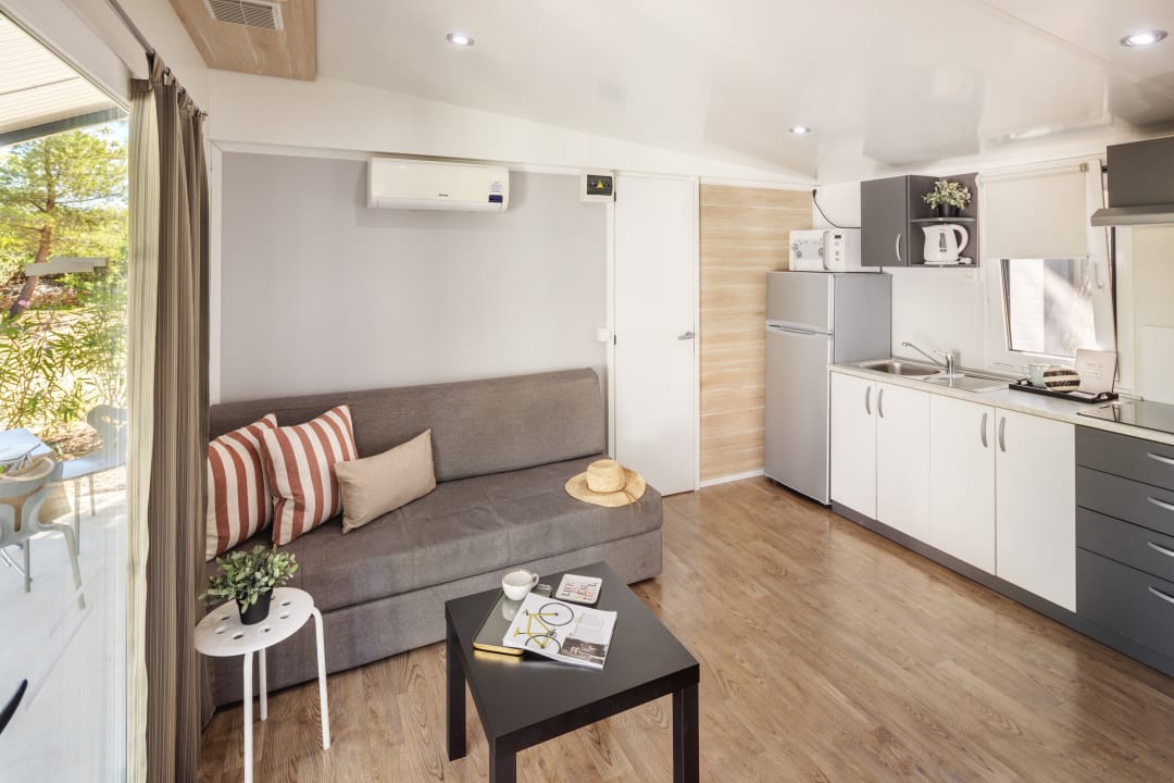 Zimmer Waterman Beach Village camp & Glamping