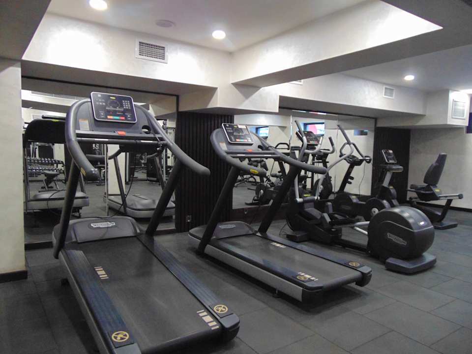 Sport & Freizeit Wyndham Garden Tashkent