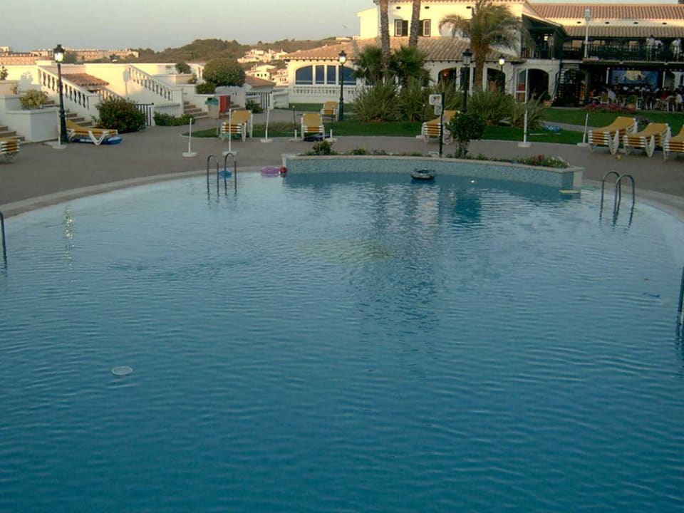 Pool Apartments Isla Paraiso