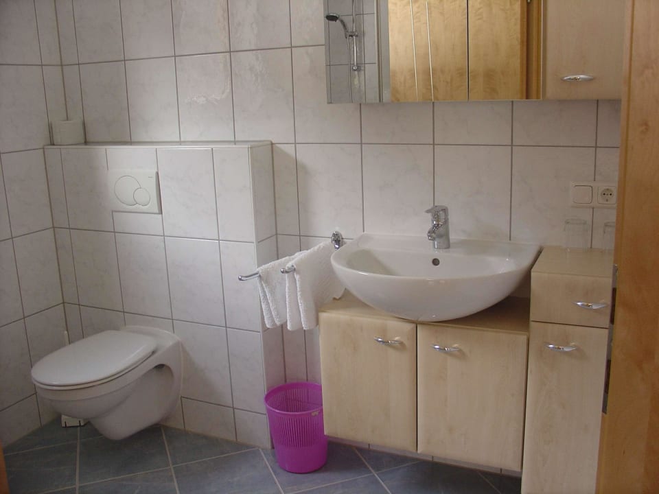 FW 1 Dusche-WC Haus Alpengruß