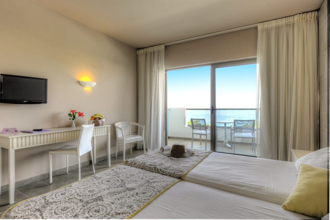 Zimmer alltoura Club Hotel Porto Angeli Beach Resort