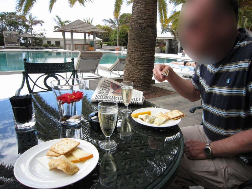 Bar for red level guests Paradisus by Meliá Salinas Lanzarote