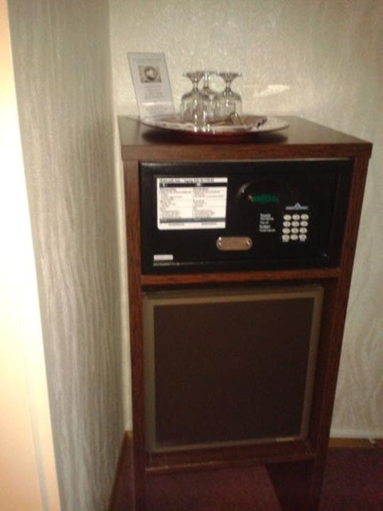 Minibar NP Hotel Königshof