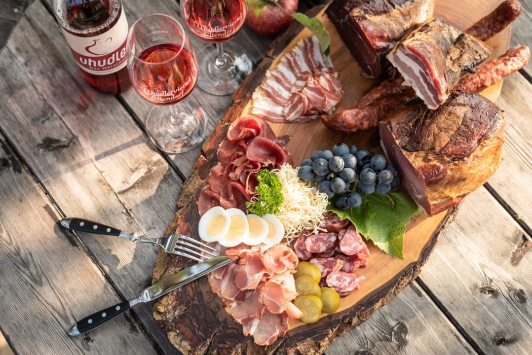 Gastro Hotel Kirchenwirt Mirth