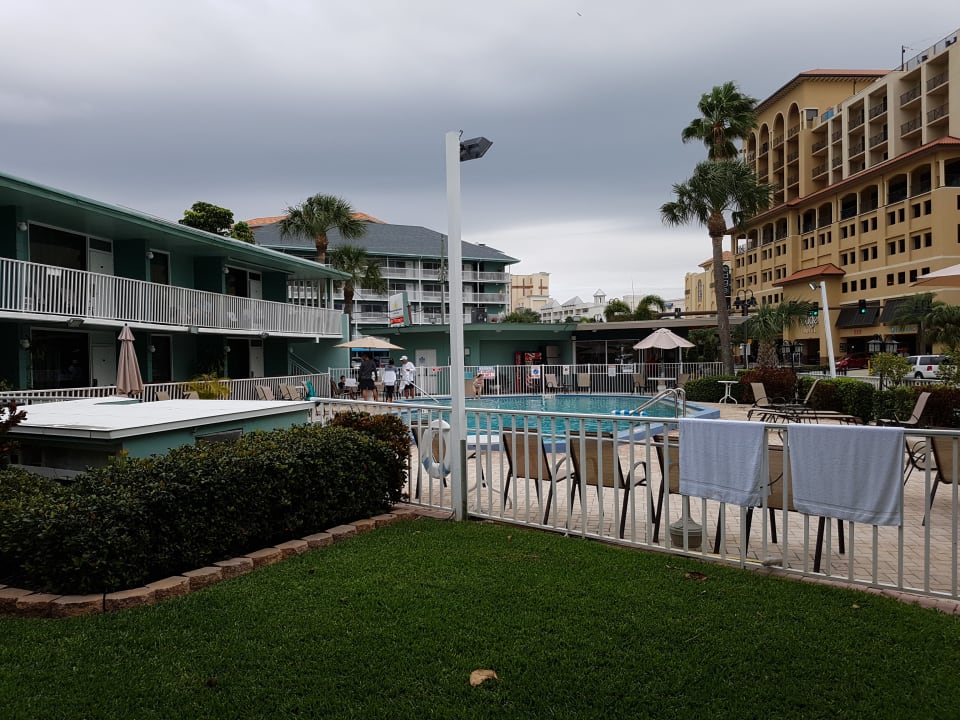 Pool Clearwater Beach Hotel