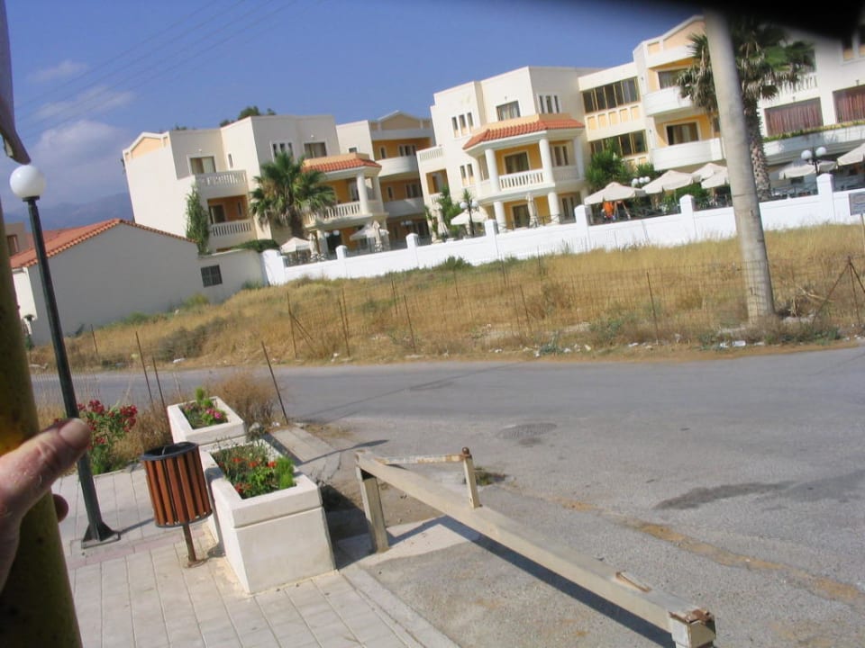 Ansicht vom Ort Hotel Stavroula Palace