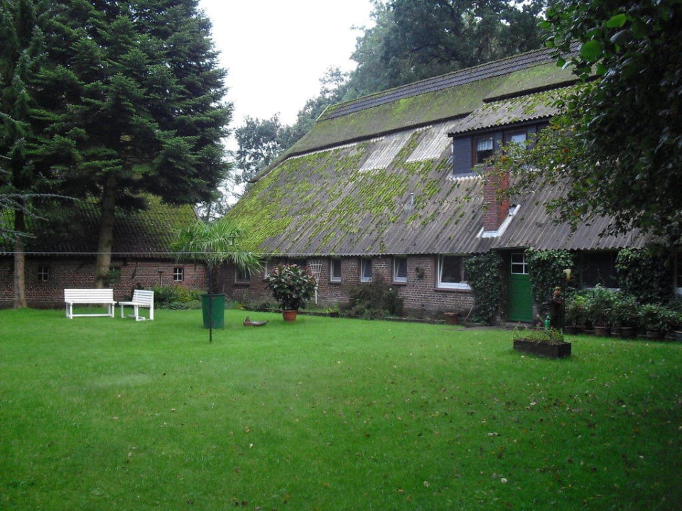 Hausansicht vom Garten Gästehaus Klostermann