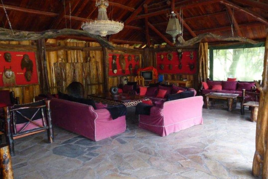Sitzecke im alten Restaurant Royal Mara Safari Lodge