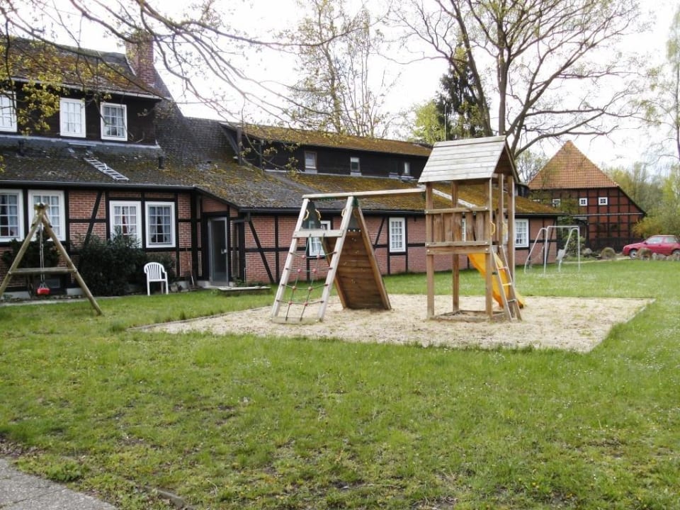 Spielgeräte Ihr Ferien Hotel Brunnenhof