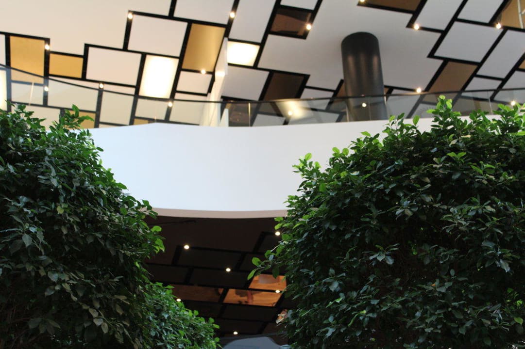 Blick nach oben Lone Hotel by Maistra Collection