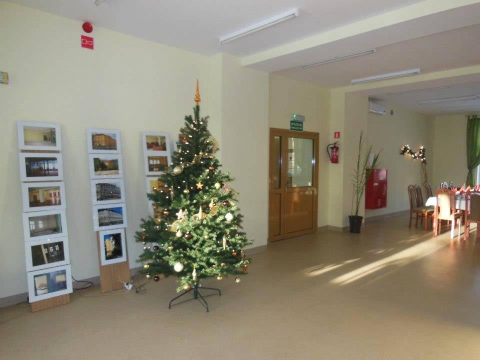 Jadalnia - świątecznie Powiatowy Zespół Schronisk Młodzieżowych