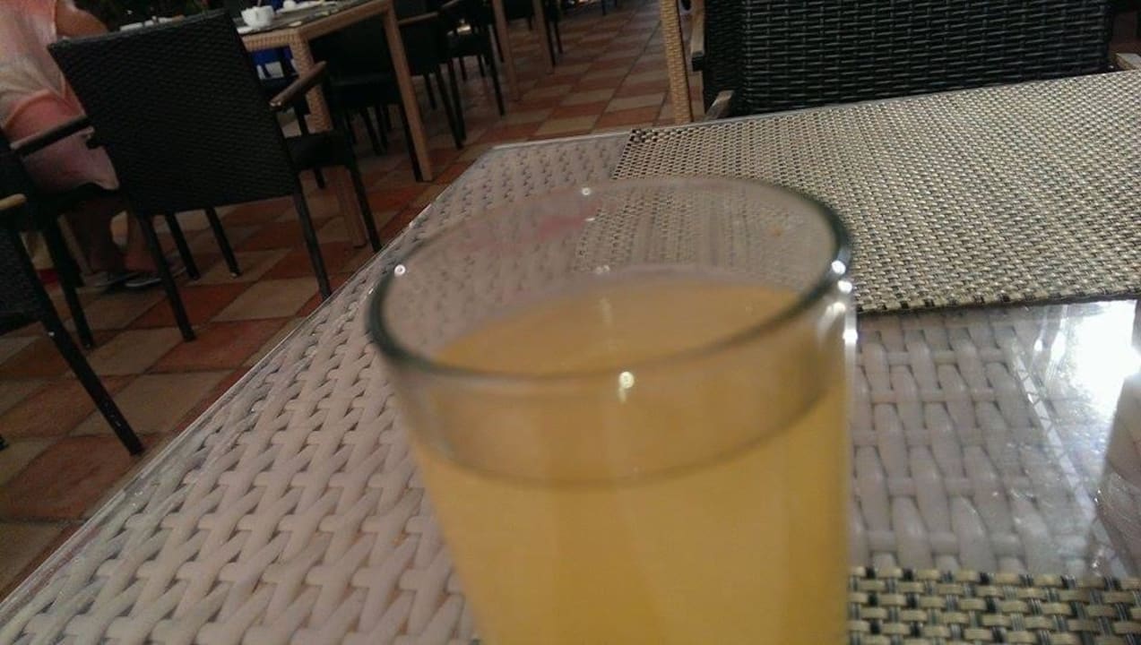 Dreckige Gläser sind hier keine Seltenheit TUI BLUE Palm Beach Hammamet