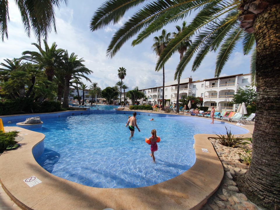 Pool Alcudia Garden Aparthotel