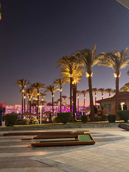 Gartenanlage Beach Albatros Resort