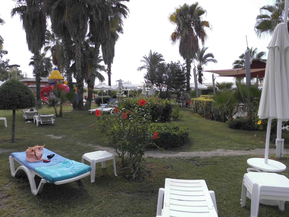 Schöne saubere Garten Annabella Diamond Hotel & Spa