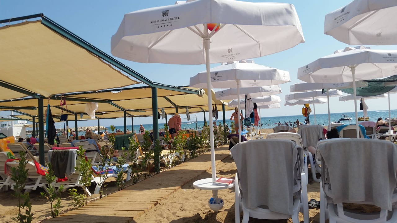 Eng auf Eng! Side Sunport Hotel & Spa