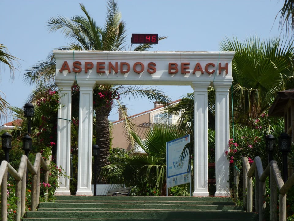 Übergang zum Strand Trendy Aspendos Beach Hotel