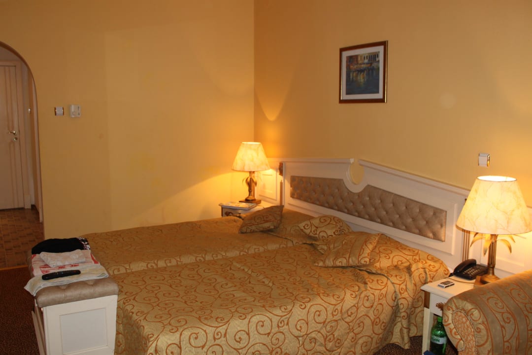Pokój Imperial Palace Hotel
