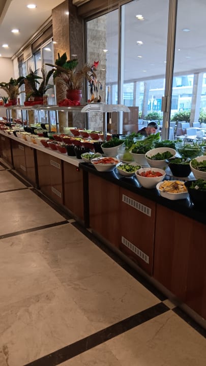 Gastro Ramada Resort by Wyndham Side
