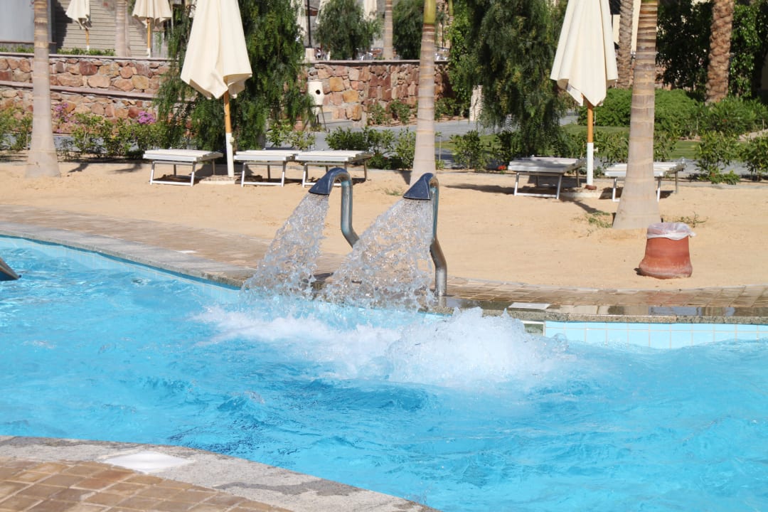 Dusche Jacuzzipool Stella Garden Resort & Spa, Makadi Bay