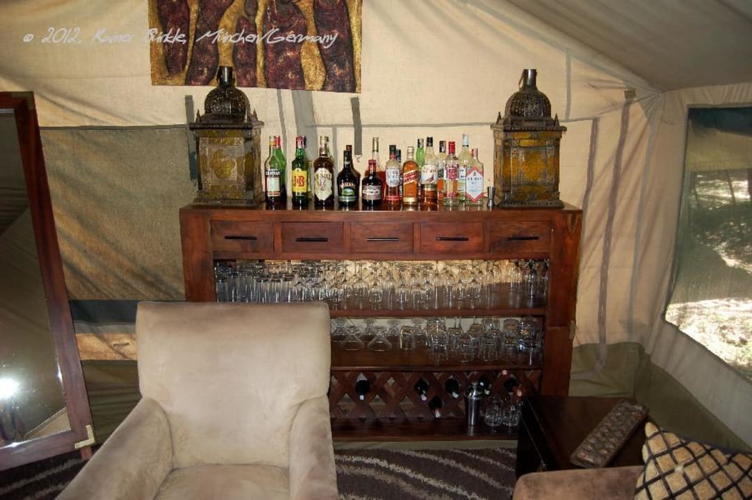 Bar-Zelt im Entim Camp in der Maasai Mara Entim Masai Mara Camp