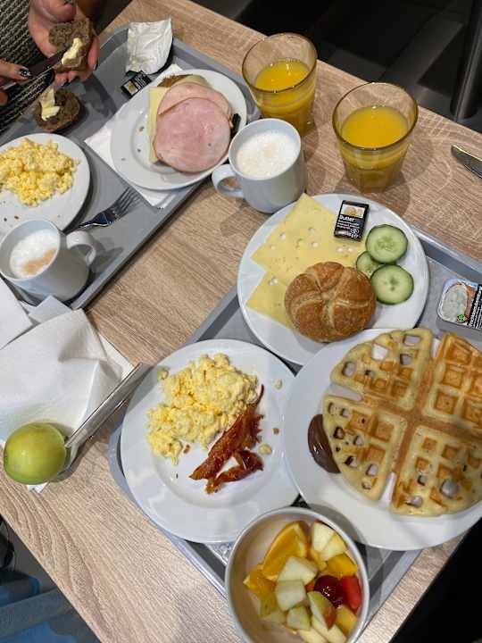 Gastro Hampton By Hilton Frankfurt Airport