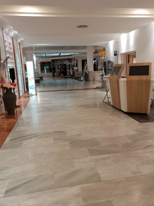 Lobby Hotel Mariant Park