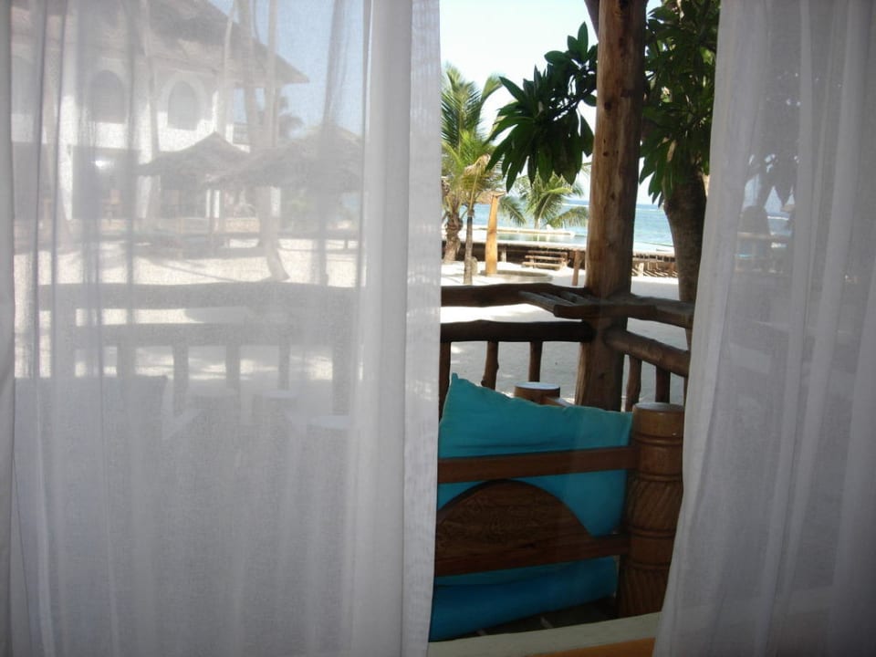 Ausblick vom Zimmer in die Anlage Hotel WaterLovers Beach Resort