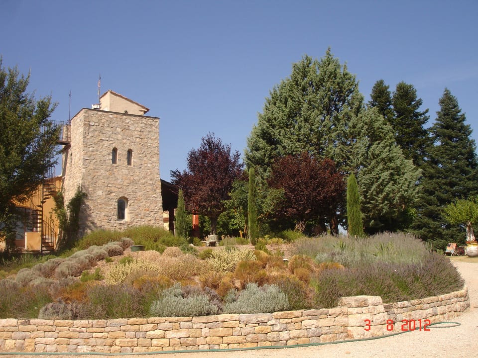 Kleiner Turm mit seperater Fewo Hotel Une Campagne en Provence