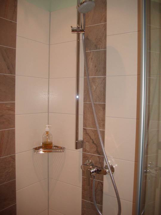 Badezimmer. Groß und auf dem neuesten Stand Hotel-Gasthof-Fellner