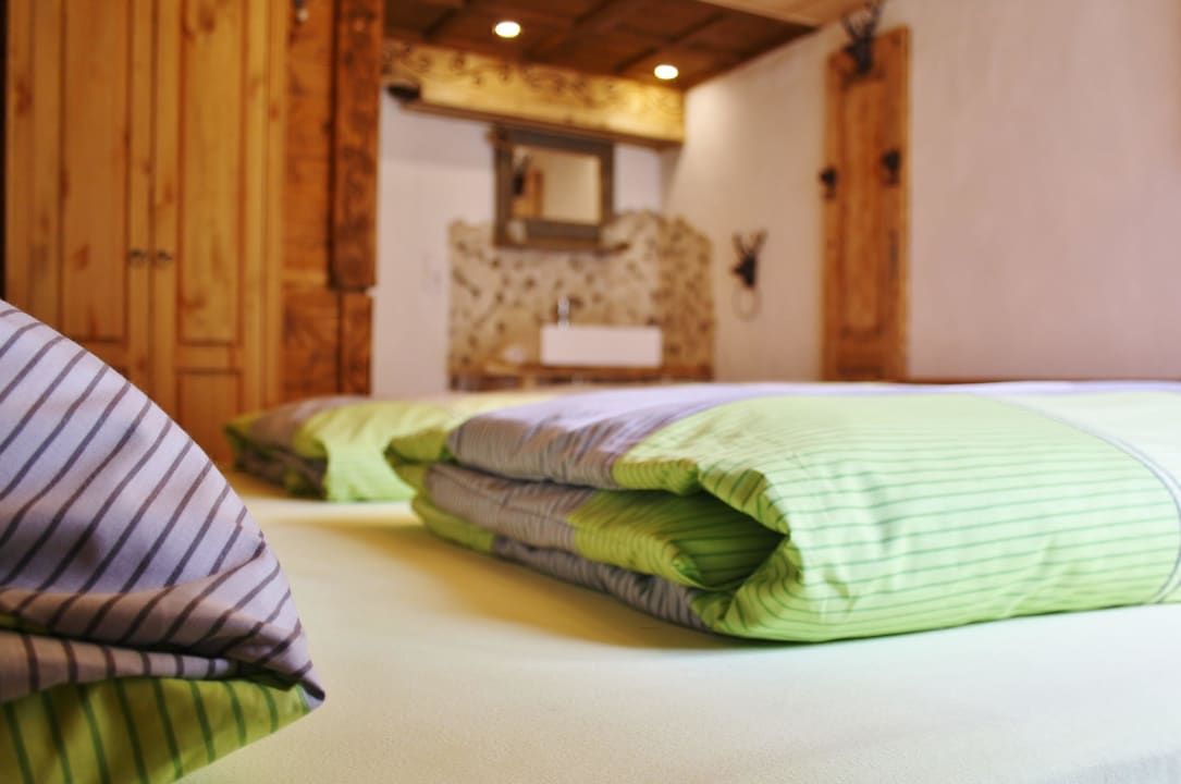  Alpenwiese Schlafzimmer Gästehaus Im Stillen Winkel