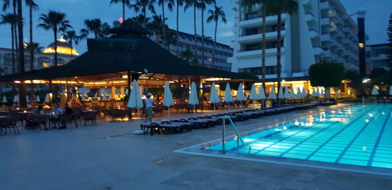 Pool Hotel Meryan