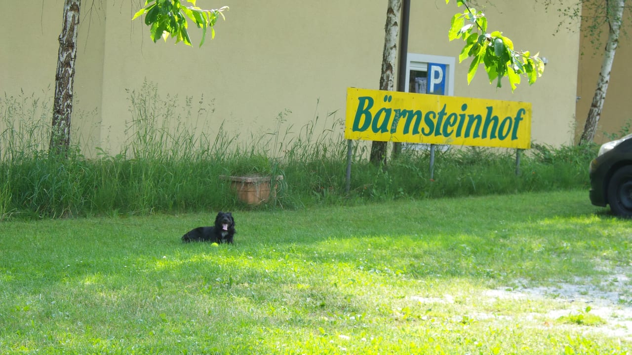 Gartenanlage Bärnsteinhof Gasthof mit Herz