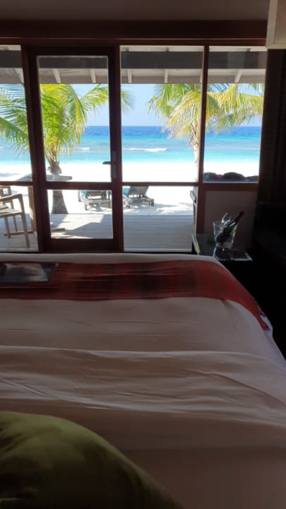 Zimmer Kuredu Island Resort & Spa