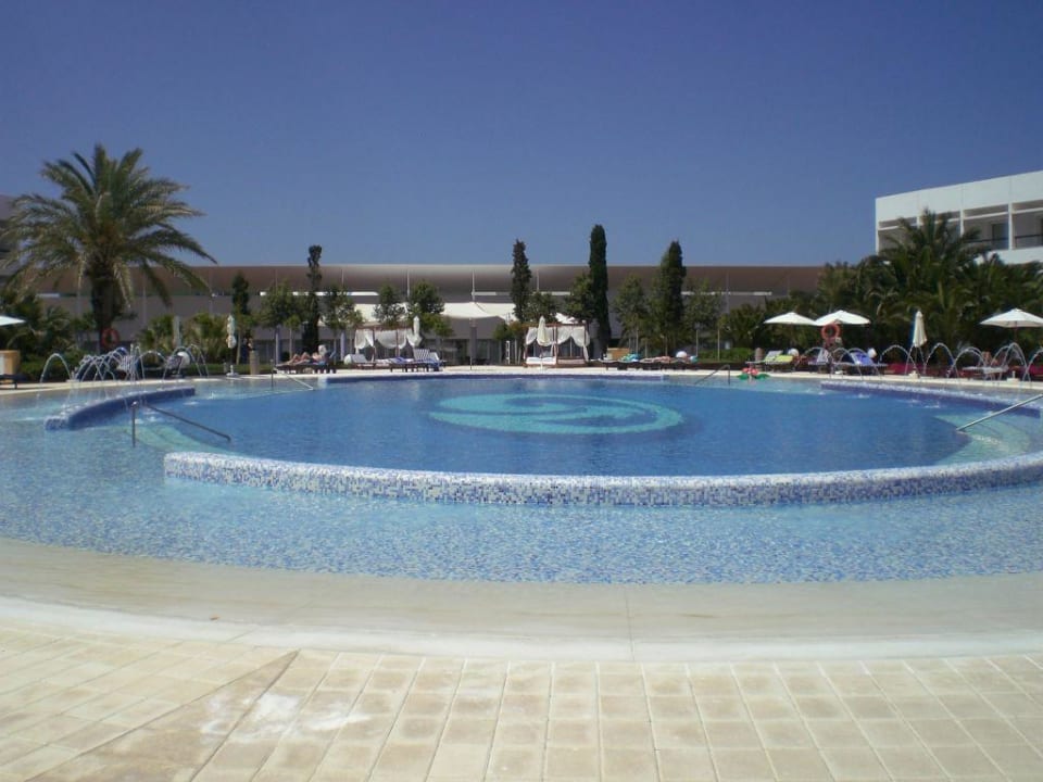Pool Grand Palladium Select Palace Ibiza