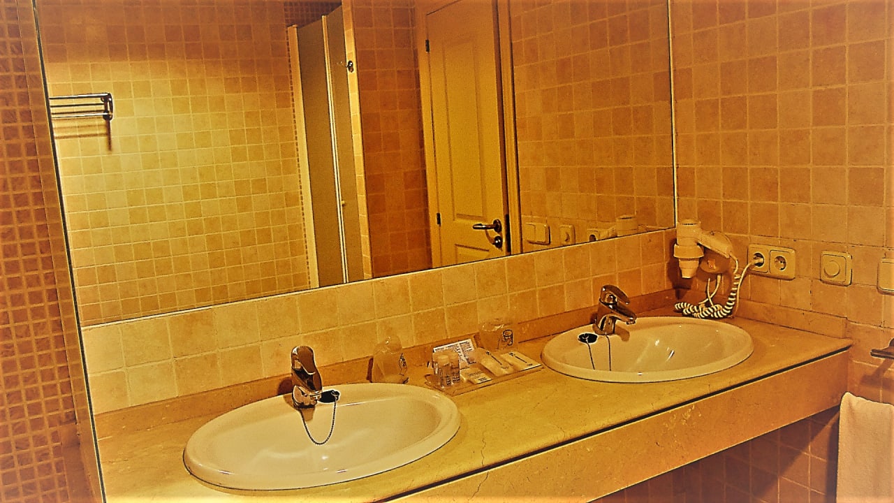 Zimmer Holiday World Beach Club