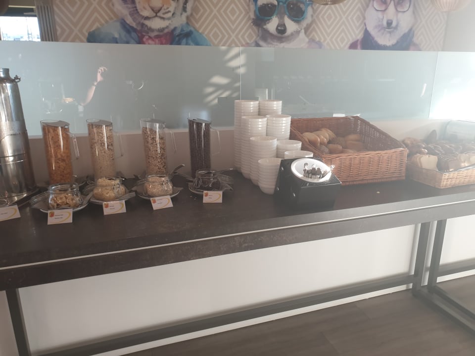 Gastro Super 8 by Wyndham Munich City West