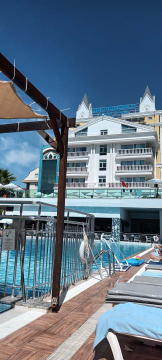 Pool Dream World Resort & Spa